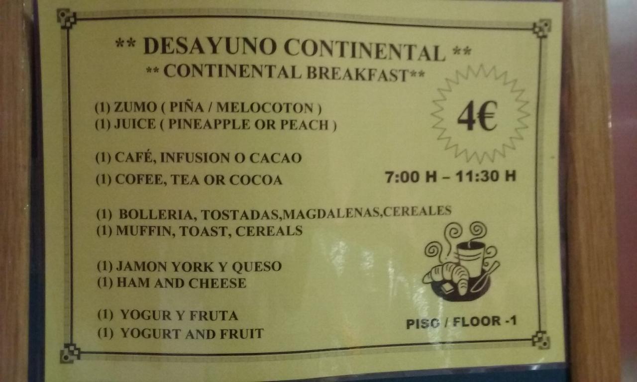 Hotel San Juan Revilla De Camargo Buitenkant foto